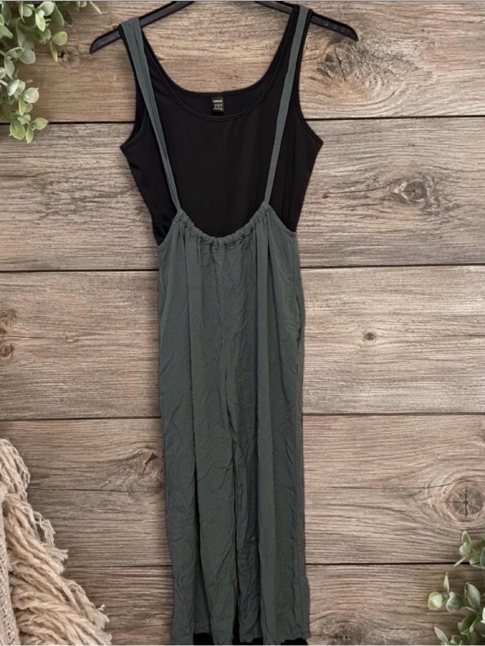 Zenana Outfitters Olive-Green Midi Suspender with Blank Tank
